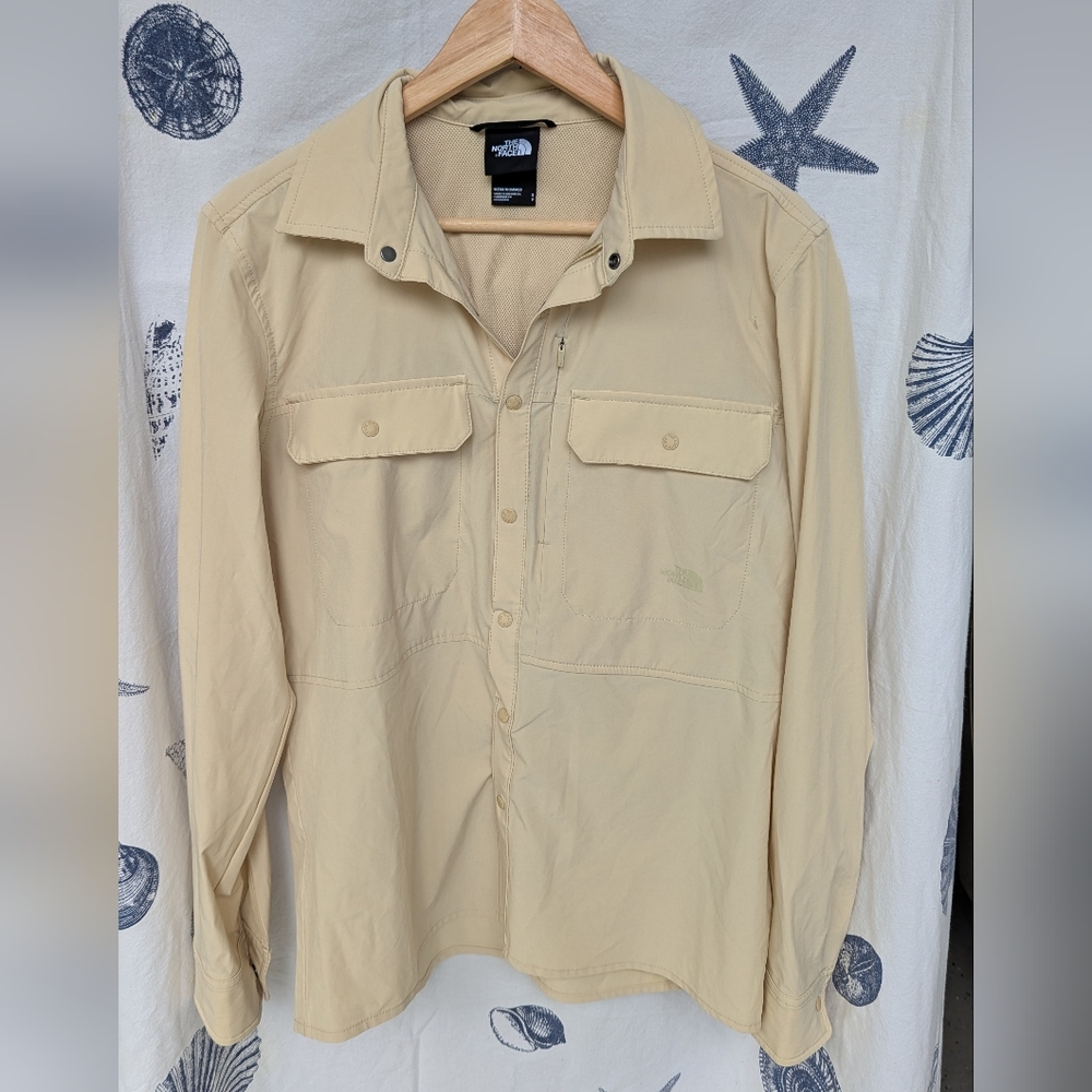 The North Face Mens Small Sniktau Longsleeve Sun Shirt In Gravel